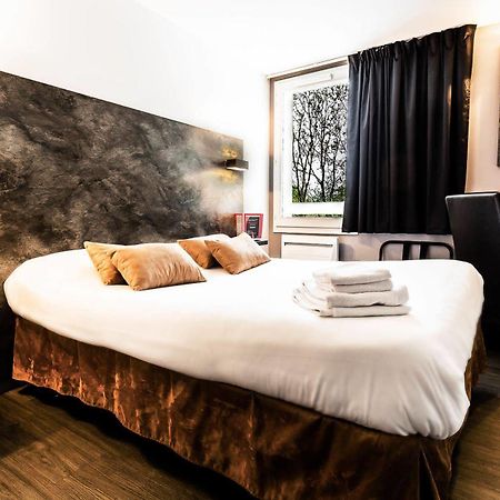 Logis Hotel Lons-Le-Saunier - Restaurant Le Grill 외부 사진