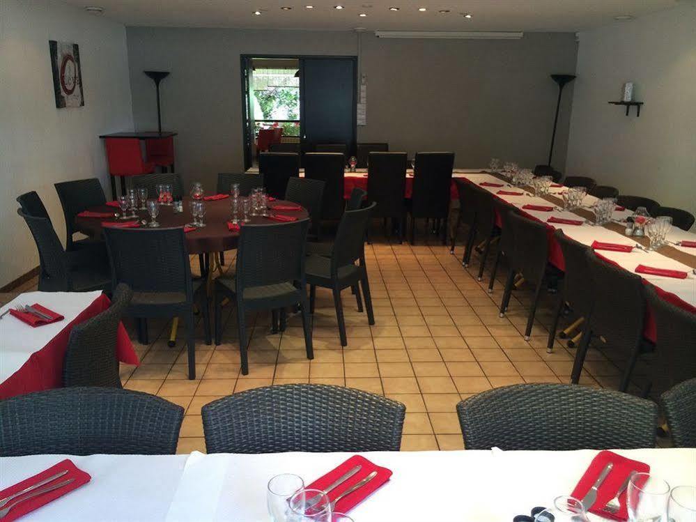 Logis Hotel Lons-Le-Saunier - Restaurant Le Grill 외부 사진